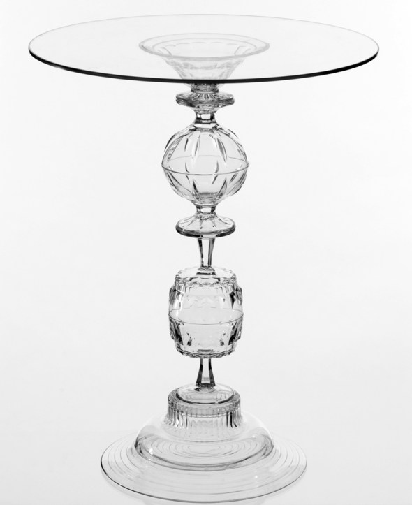 11Tat_TableAppointVerre_300dpi