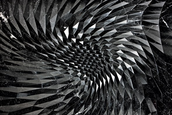 Citco_Zaha-Hadid_Thorn-(2)