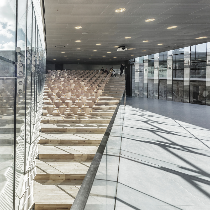 09sof-image-by-rasmus-hjortshoj-10_original-1