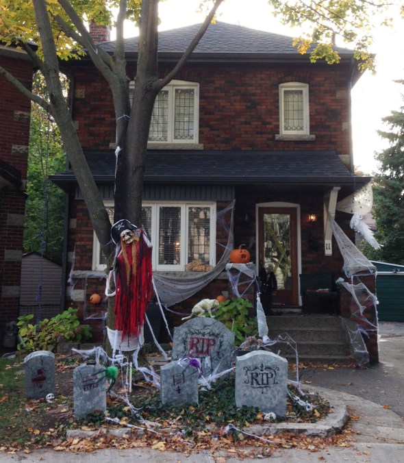 halloween-house