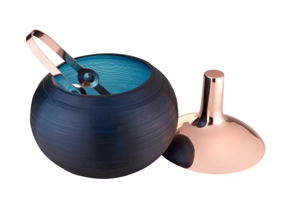 PLUM ICE BUCKET LID OFF