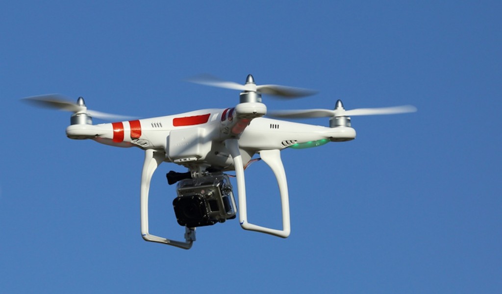 Toronto Councillors eye permits for drone&nbsp;use