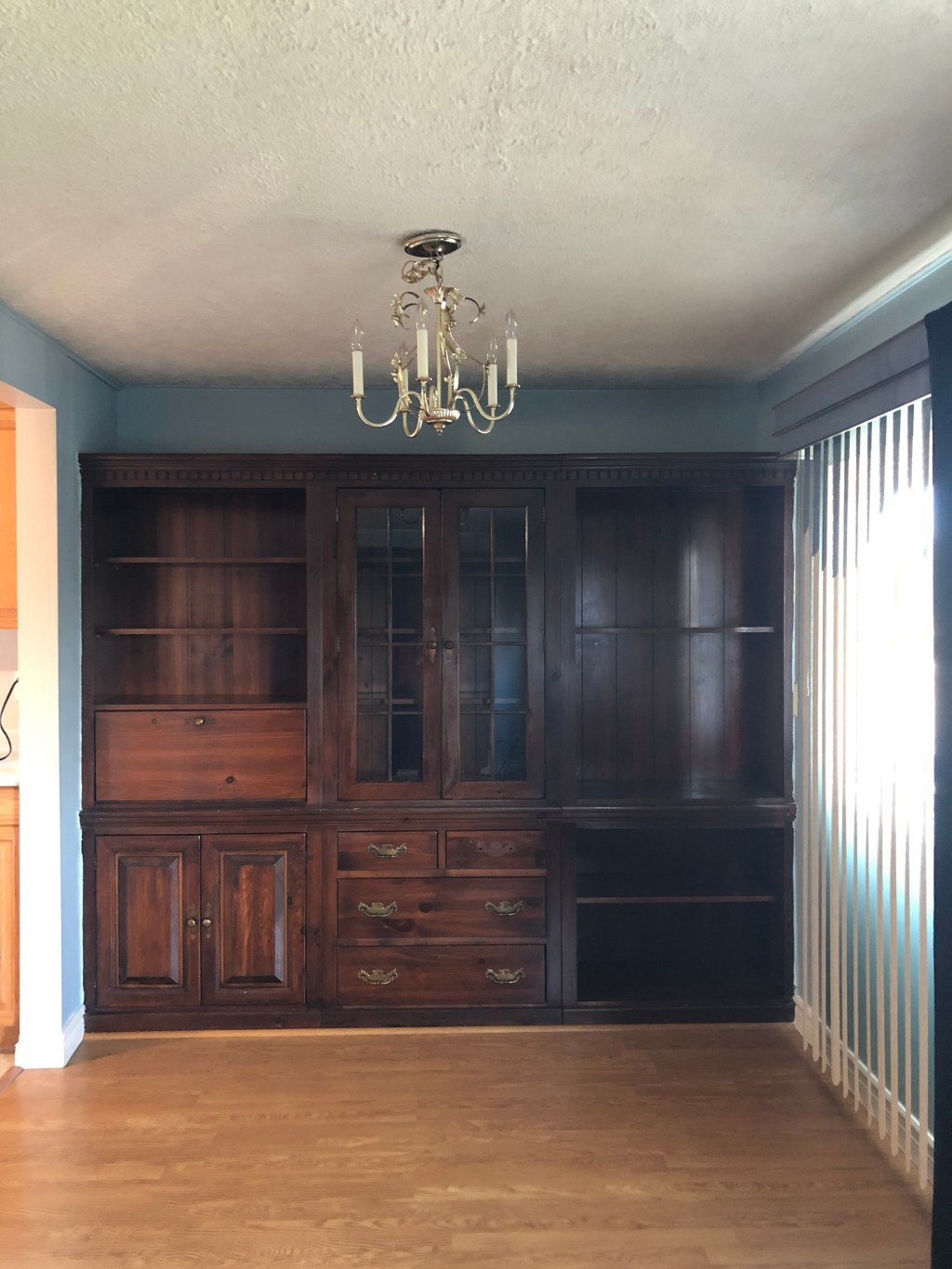 Richelle’s Real Estate Adventure – Episode 6 – Another Interior Tour
